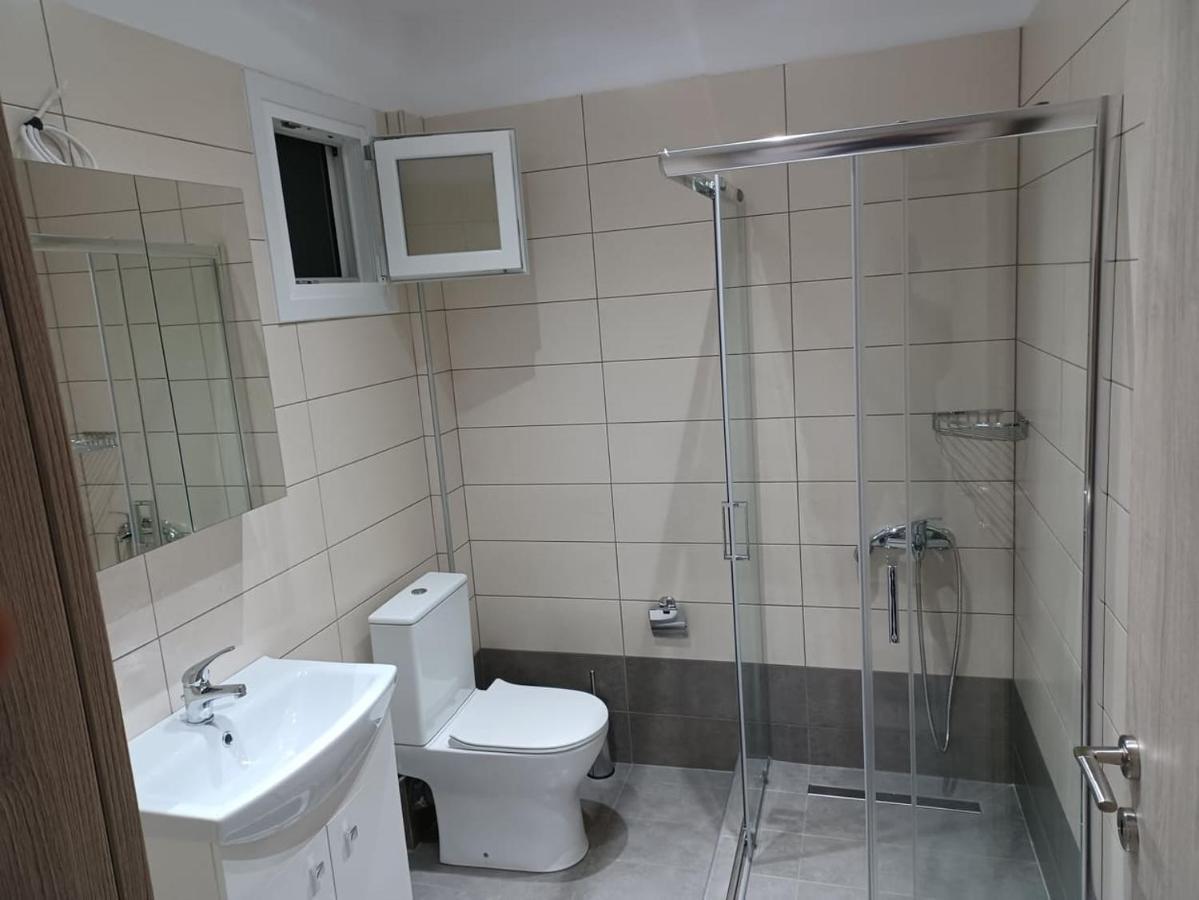 Ladenis Studios Nea Plagia Ngoại thất bức ảnh